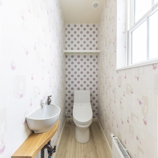 トイレ 輸入住宅実例 インターデコハウス札幌