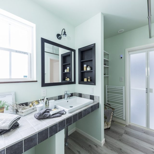 洗面所 輸入住宅実例 インターデコハウス札幌